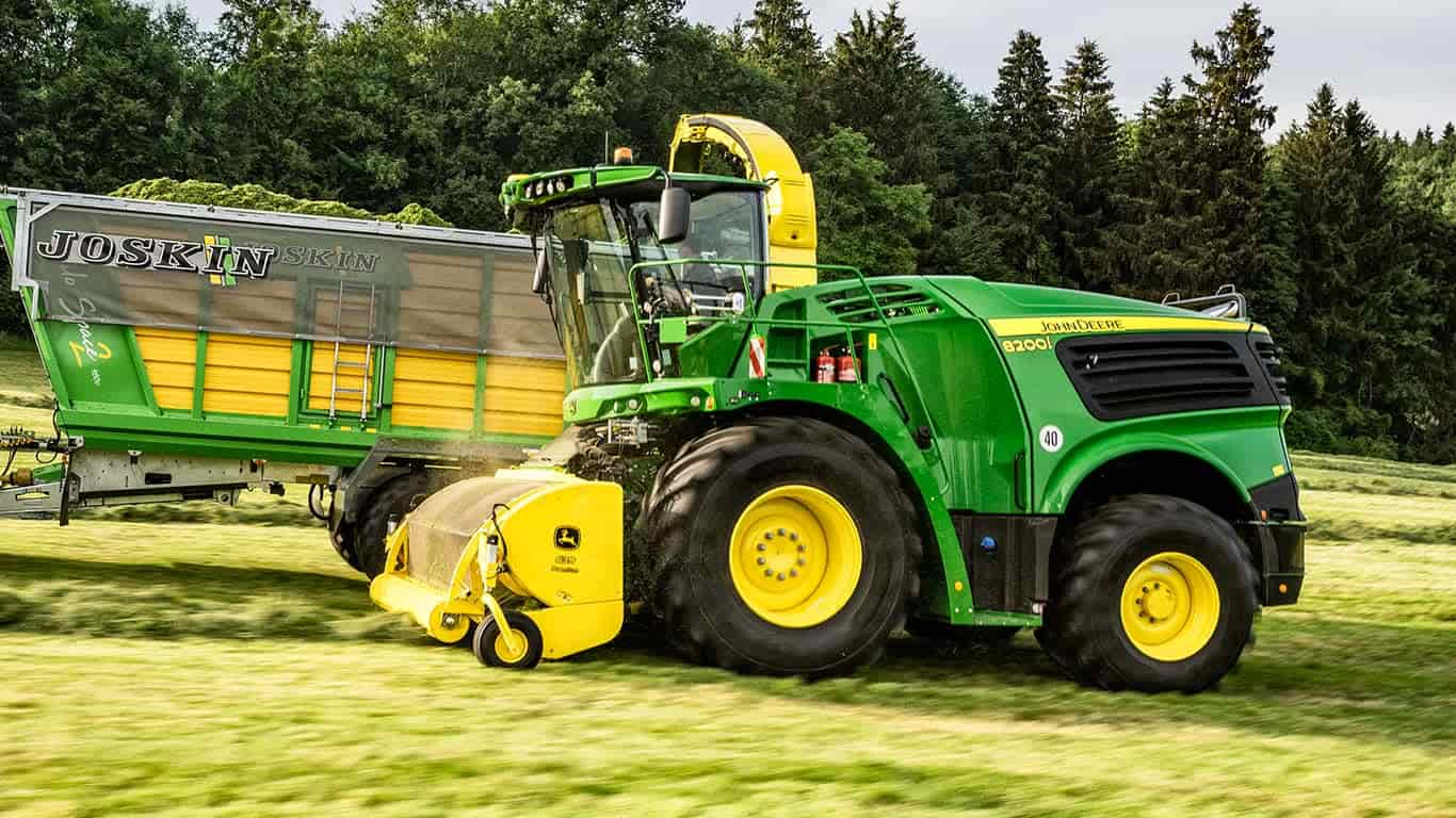 Picadoras de Forraje John Deere: Innovación y Potencia para el Campo